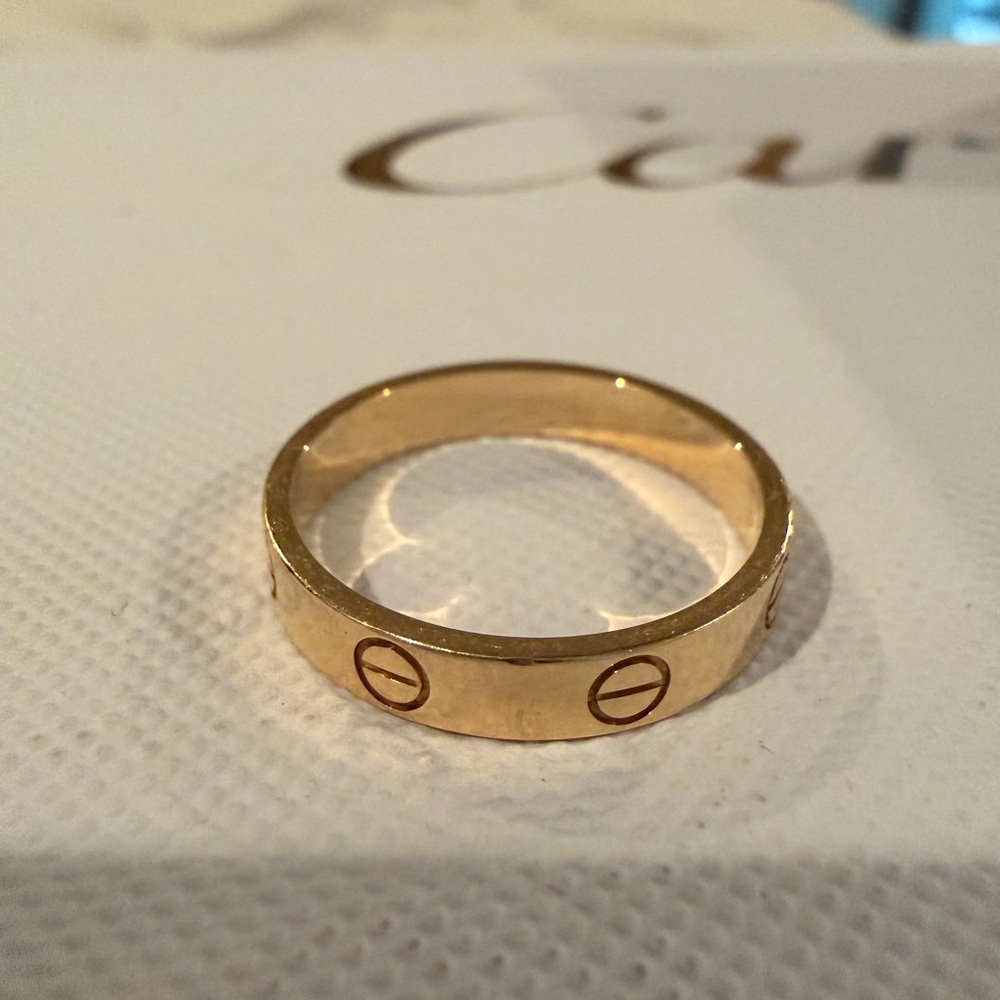Cartier Gold Wedding Ring - Picture 5 of 16